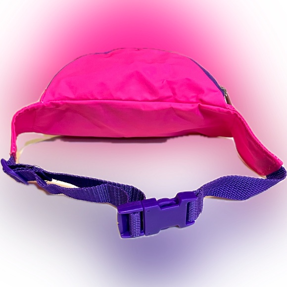 VTG Y2K WINNIE THE POOH FANNY PACK BELT SLING BAG PURSE DISNEY HUNNY 8”x4.5”x3” - Picture 3 of 12